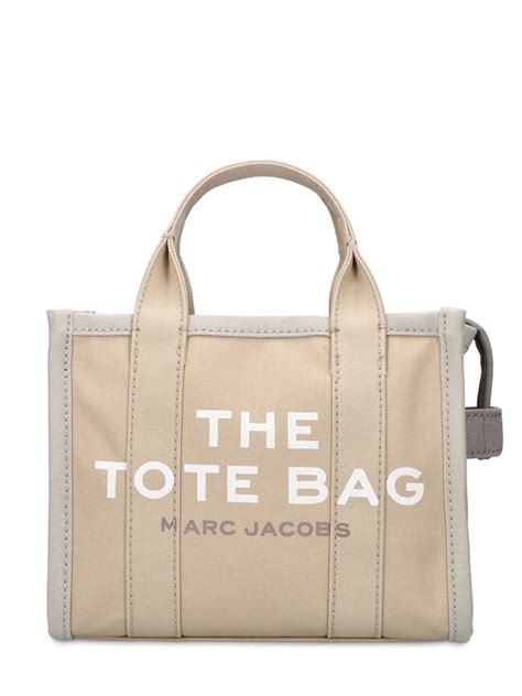 marc jacobs traveler tote beige.